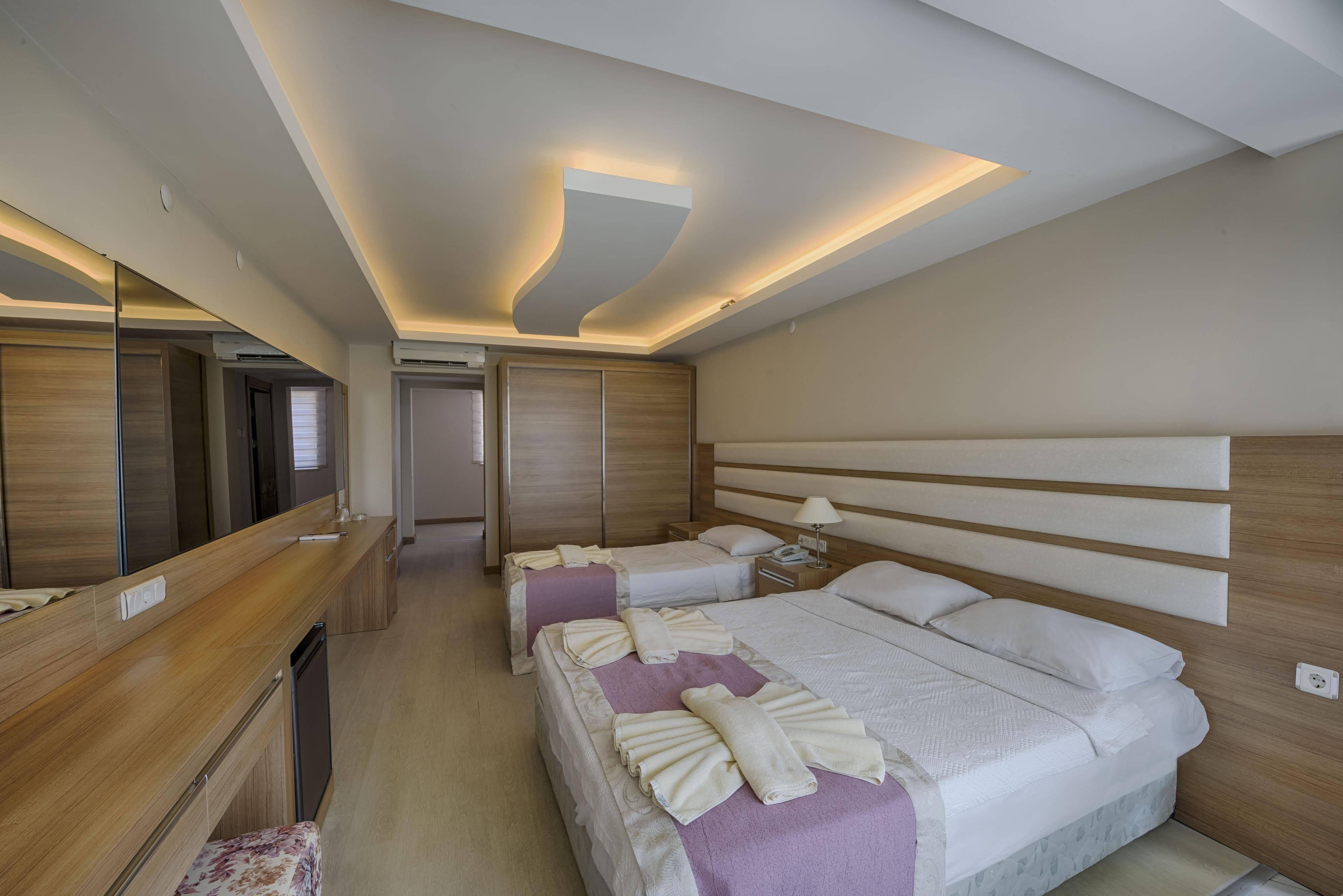 Ra Resort Otel 库古库俞 外观 照片